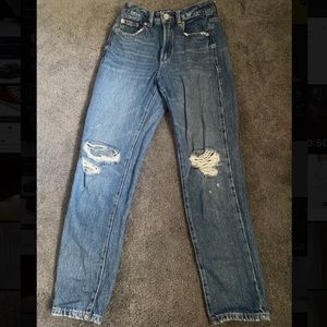 garage mom jeans with rips